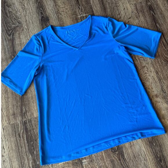 Susan Graver Size Small Blue 3/4 Sleeve Shirt Modern Essentials - Picture 2 of 6